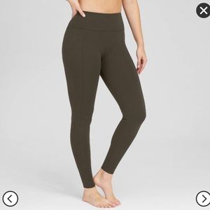 SPANX Assets Ponte Shaping Leggings Olive Green Size Medium NWOT